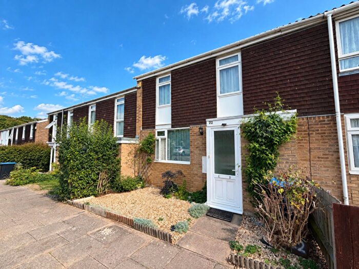 3 Bedroom Terraced House For Sale In Longueville Court, Lumbertubs, Northampton, NN3