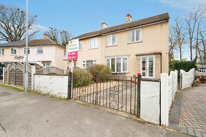 2 Bedroom Semi-Detached House For Sale In Hallgate, Thurnscoe, Rotherham, S63