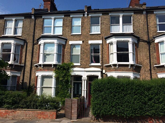 3 Bedroom Flat To Rent In Raveley Street, London, NW5