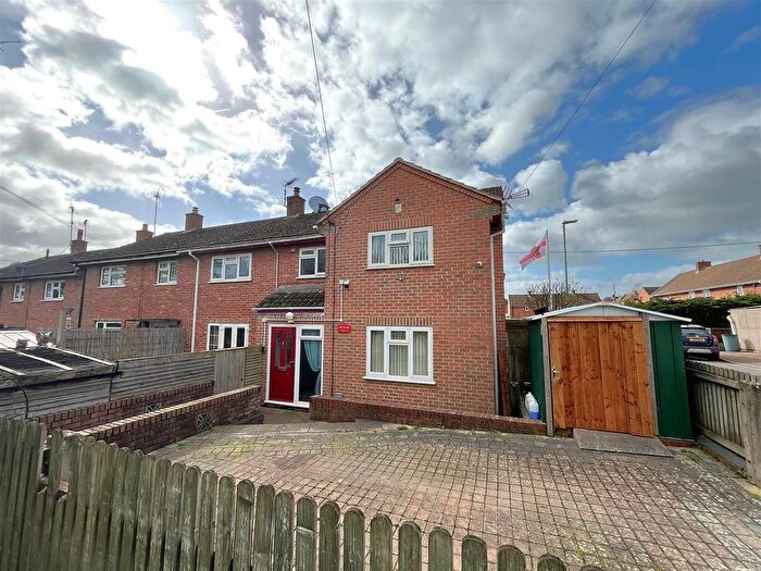 4 Bedroom End Terrace House For Sale In Glebe Road, Newent, GL18