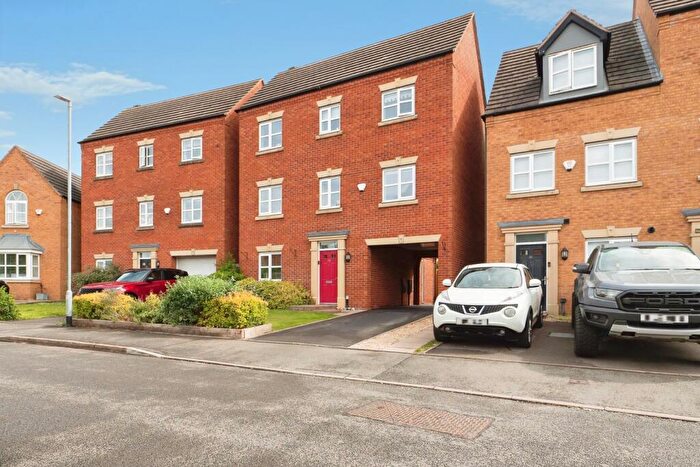 4 Bedroom Detached House For Sale In Lowes Drive, Tamworth, Staffordshire, B77