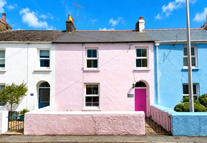 4 Bedroom Terraced House For Sale In Rocky Park, Tenby, Pembrokeshire, SA70