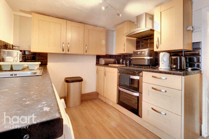 2 Bedroom End Of Terrace House For Sale In Bois Moor Road, Chesham, HP5
