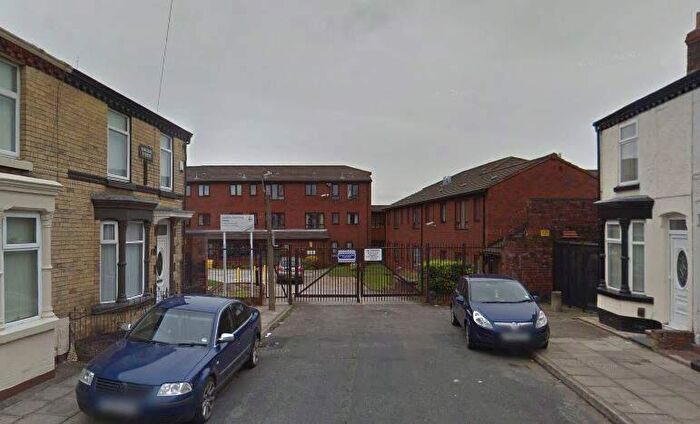 1 Bedroom Flat To Rent In Sunlight Street, Liverpool, Merseyside, L6