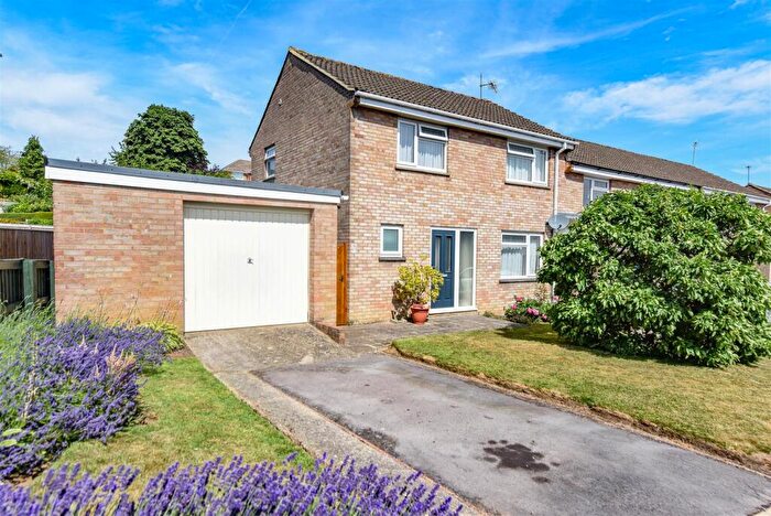 3 Bedroom End Of Terrace House For Sale In Nordown Road, Cam, GL11