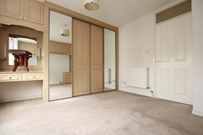 2 Bedroom Apartment To Rent In Cedar Court, Christchurch Road, Winchester, Hampshire, SO23