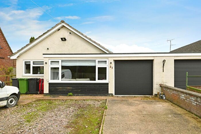 3 Bedroom Bungalow For Sale In St. Peters Road, Wiggenhall St. Germans, King's Lynn, PE34