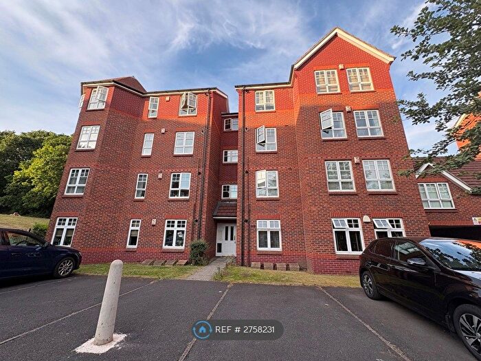 2 Bedroom Flat To Rent In Sheridan Way, Nottingham, NG5