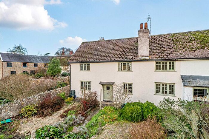 3 Bedroom End Of Terrace House For Sale In Shute, Axminster, Devon, EX13