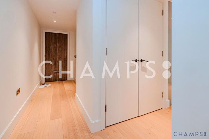 2 Bedroom Flat To Rent In Cascade Way, London, W12