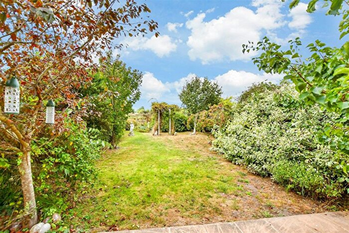 3 Bedroom Detached House For Sale In Meehan Road, Greatstone, New Romney, Kent, TN28