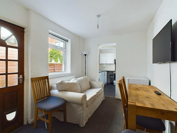 5 Bedroom Terraced House To Rent In Hollingdean Road, Brighton, BN2