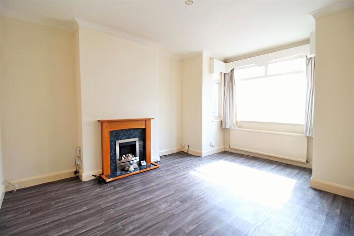 3 Bedroom Terraced House To Rent In Rayleigh Avenue, Westcliff On Sea, Essex, SS0