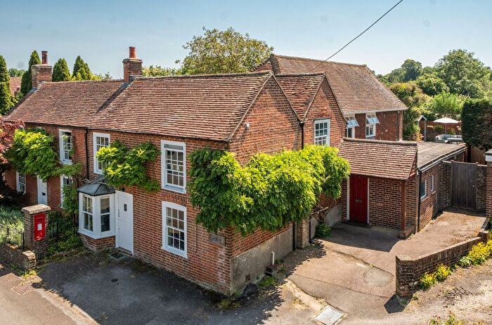 4 Bedroom Semi-Detached House For Sale In Post Office Lane, North Mundham, PO20