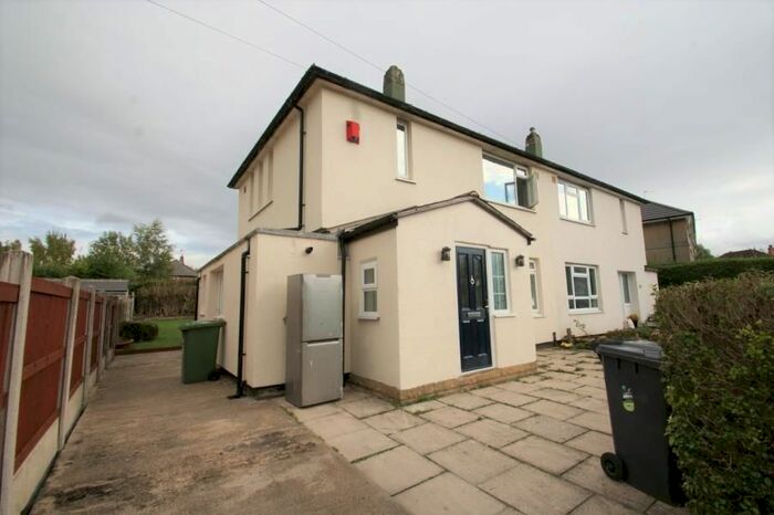3 Bedroom Semi-Detached House To Rent In Fir Tree Approach, Leeds, LS17
