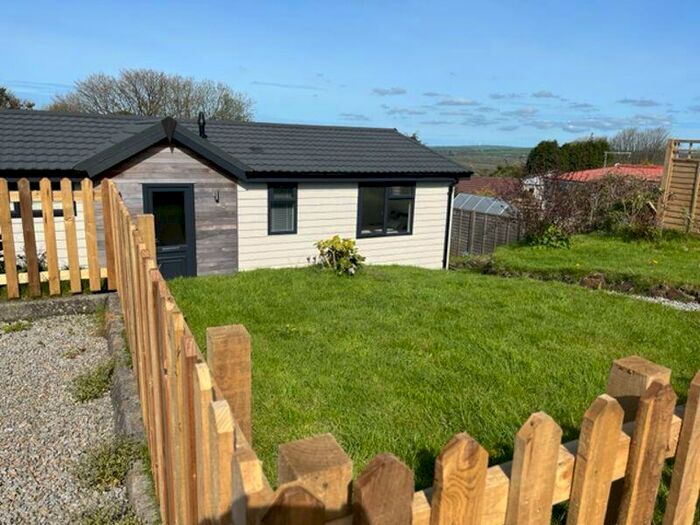 2 Bedroom Detached Bungalow For Sale In Roseveare Park, St. Austell, PL26