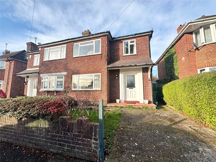 3 Bedroom Semi Detached House For Sale In Burgess Road, Basingstoke, Hampshire, RG21