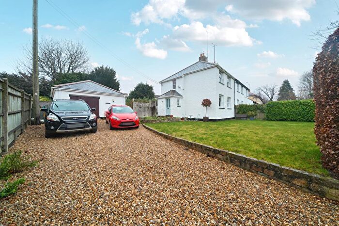 3 Bedroom Semi Detached House For Sale In Brook Street, Watlington, Oxfordshire, OX49