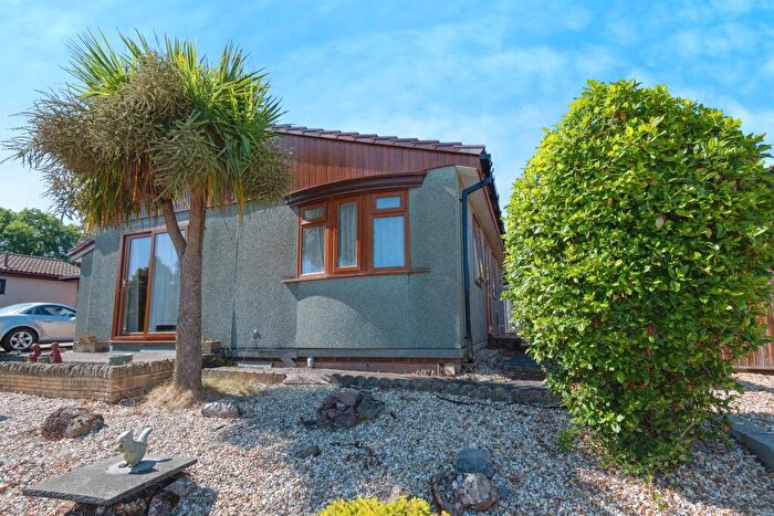 2 Bedroom Park Home For Sale In Dove Way, Exonia Park, Exeter, EX2