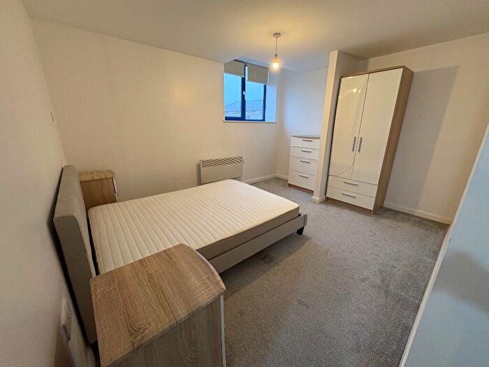2 Bedroom Apartment To Rent In Meridian House, Artist Street, Leeds, West Yorkshire, LS12