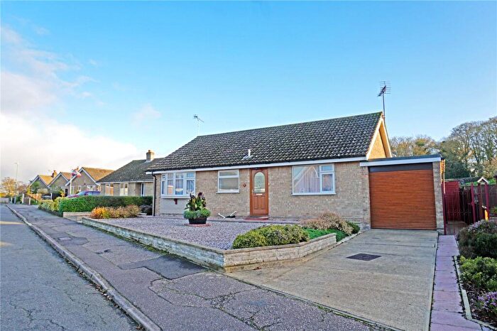 3 Bedroom Bungalow For Sale In Wollaston Avenue, Dereham, Norfolk, NR19