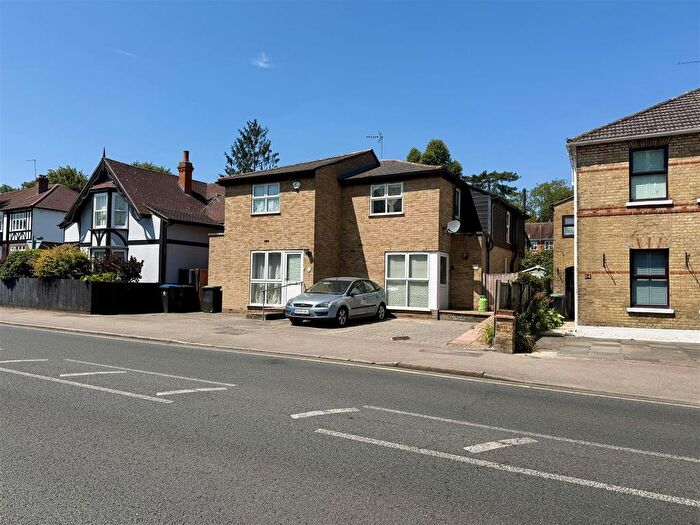 2 Bedroom Property To Rent In High Road, Loughton, IG10