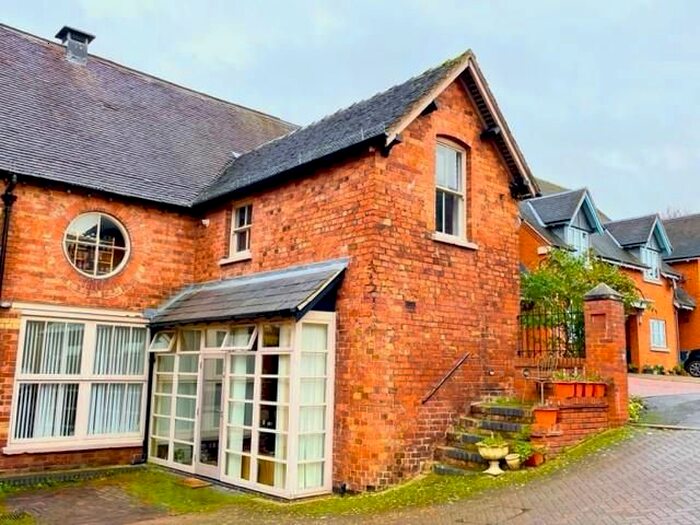 1 Bedroom Flat To Rent In High Street, Bridgnorth, WV16