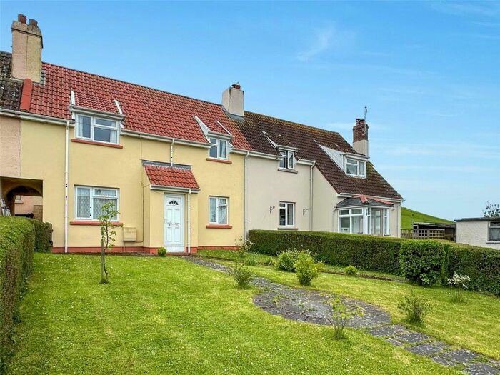 3 Bedroom Terraced House For Sale In Venn Close, Instow, Devon, EX39