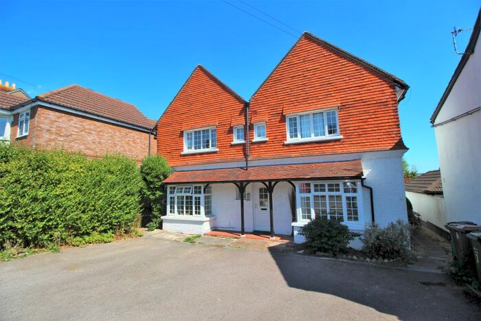 1 Bedroom Flat To Rent In Barrack Road, Guildford, GU2