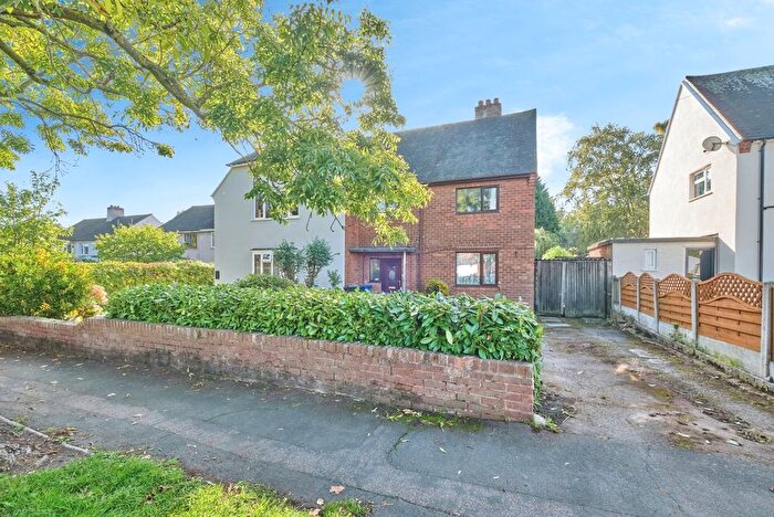 3 Bedroom Semi-detached House For Sale In Weston Road, Lichfield, Staffordshire, WS13