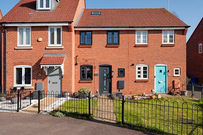 3 Bedroom Terraced House For Sale In Long Breech, Mawsley, NN14