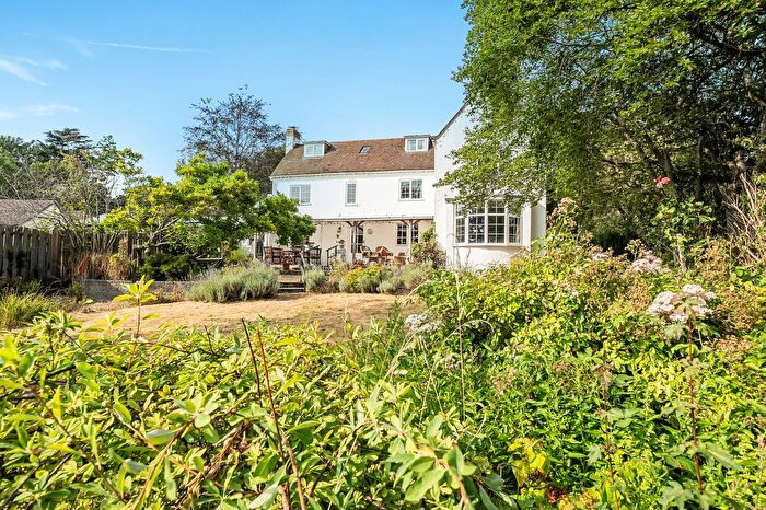 4 Bedroom Detached House For Sale In Main Street, Cropthorne, WR10