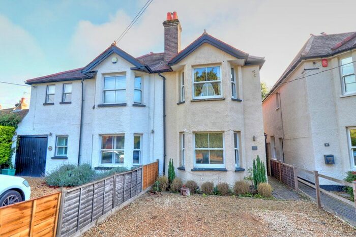 3 Bedroom Semi-Detached House To Rent In Wycombe Road, Prestwood, Great Missenden, Buckinghamshire, HP16