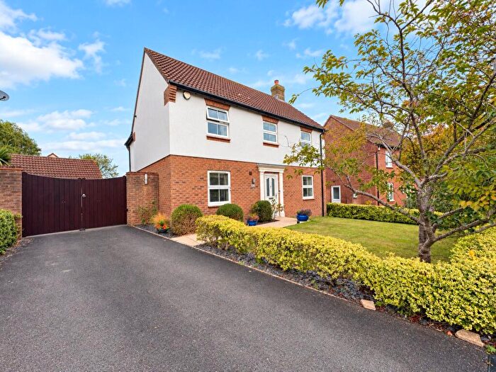 4 Bedroom Detached House For Sale In King Alfred Crescent, Northam, Bideford, EX39