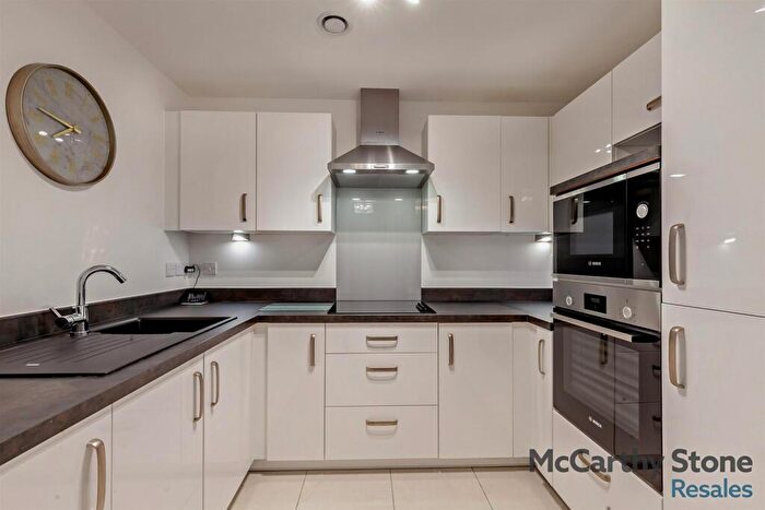 2 Bedroom Apartment For Sale In Miami House, Princes Road, Chelmsford, Essex, CM2