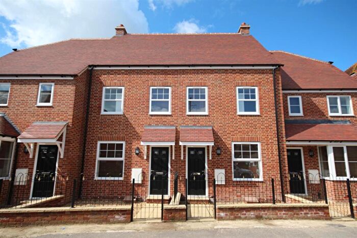 3 Bedroom Terraced House To Rent In Post Office Lane, Wantage, OX12