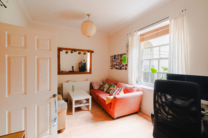 1 Bedroom Flat For Sale In Gloucester Steet, St Pauls, Bristol, BS2