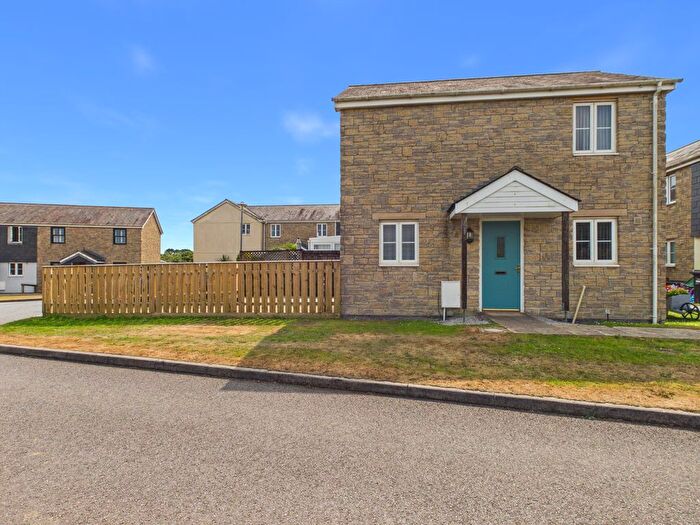 3 Bedroom Property For Sale In Rosewarne Park, Connor Downs, Hayle, TR27