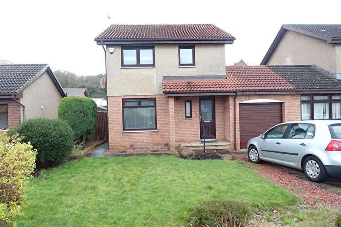 3 Bedroom Link Detached House For Sale In Kinacres Grove, Bo'ness, EH51