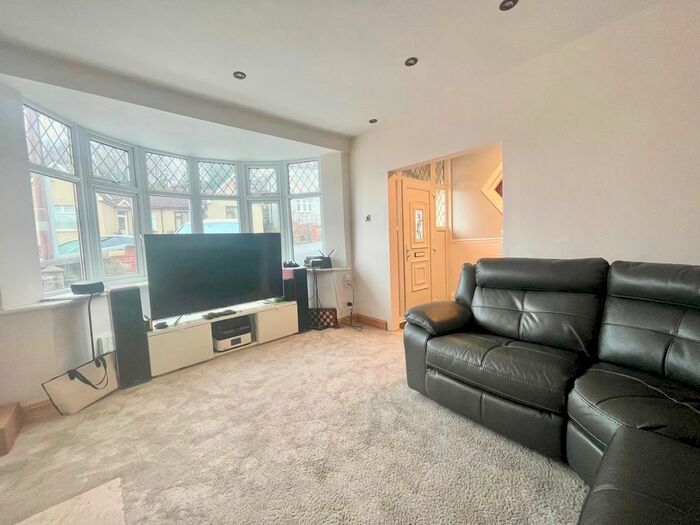 4 Bedroom SemiDetached House For Sale In Mirasol, Penygarn Road