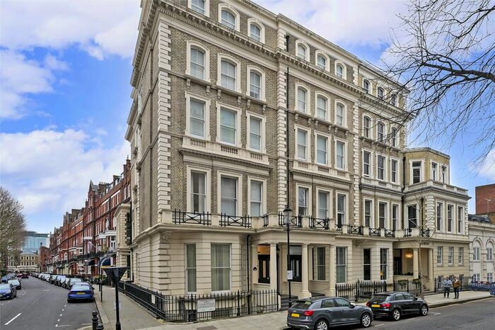 Studio To Rent In Courtfield Gardens, Earls Court, London SW5