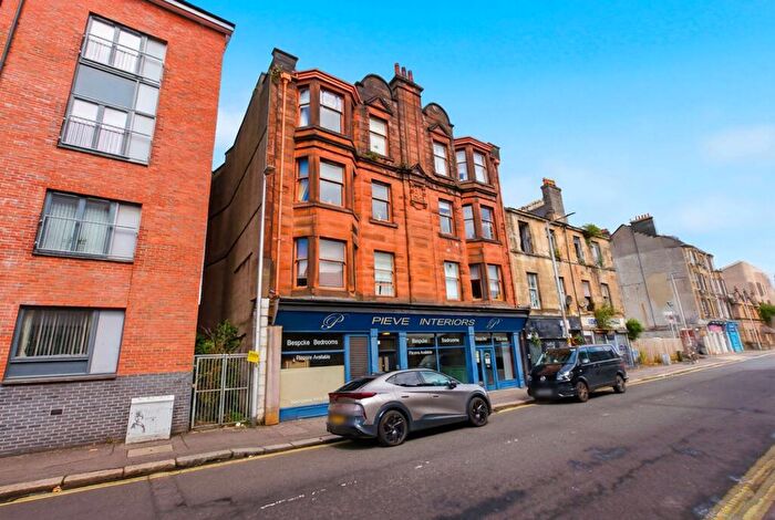 2 Bedroom Flat For Sale In Lawn Street, Paisley, PA1