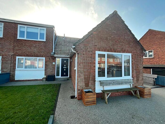 3 Bedroom Bungalow For Sale In Newsham Way, Romanby, Northallerton, North Yorkshire, DL7