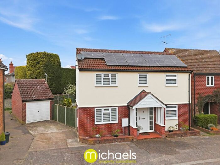 4 Bedroom Detached House For Sale In Christ Church Court, Colchester, Colchester, CO3