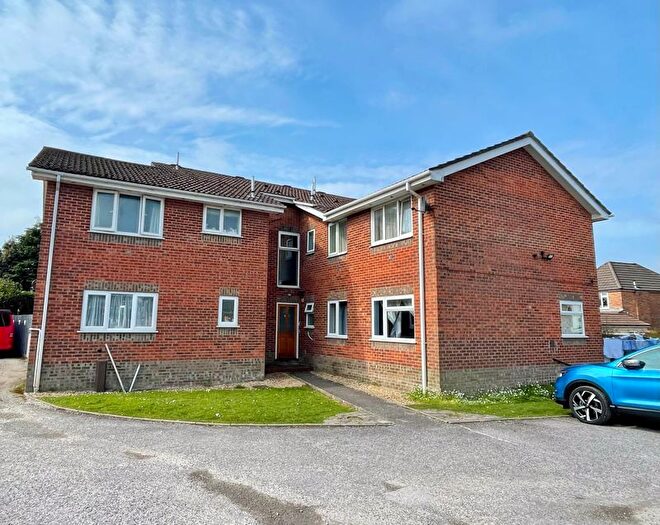 2 Bedroom Property To Rent In Viewpoint Court, Seaview Road, BH12