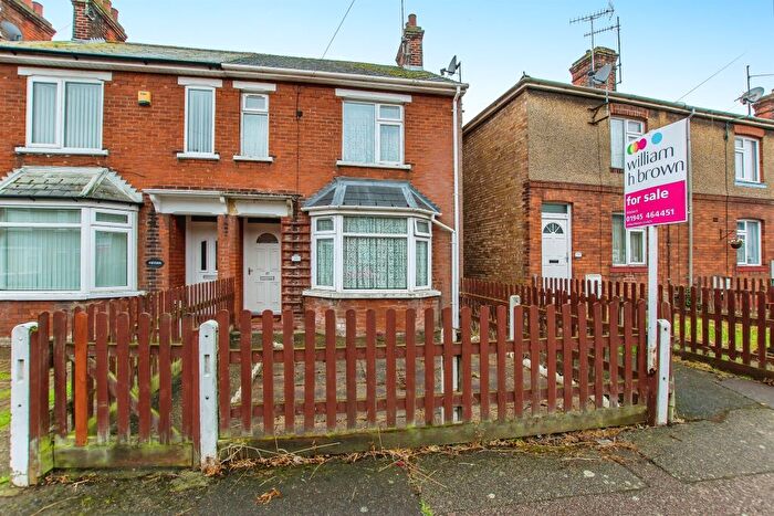 3 Bedroom Semi Detached House For Sale In Burcroft Road, Wisbech, PE13