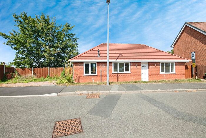 3 Bedroom Detached Bungalow For Sale In Mallen Drive, Tividale, Oldbury, B69