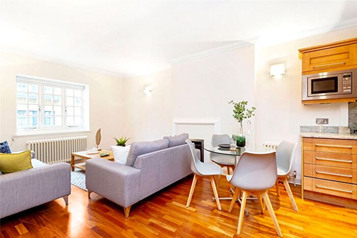 2 Bedroom Flat To Rent In Duchess Mews, Marylebone, London, W1G