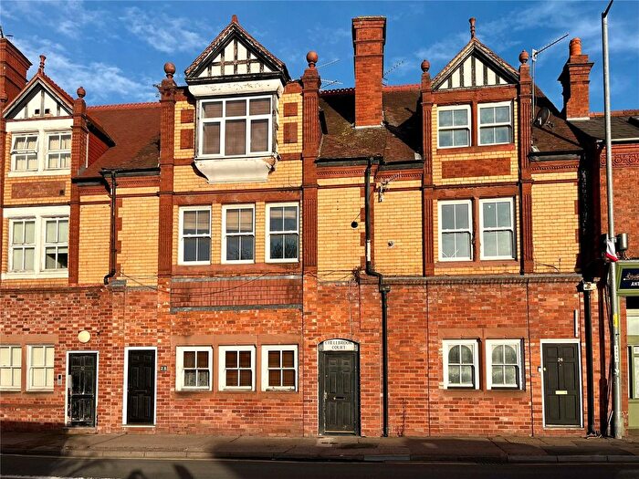 2 Bedroom Flat For Sale In Barbourne Road, Worcester, Worcestershire, WR1