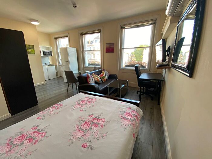 Studio To Rent In Cromwell Road, London, SW7